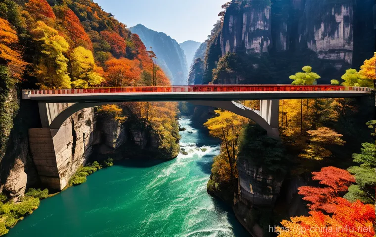 중국 장가계 자연 경관 - **An adventurous journey up Tianmen Mountain, featuring the iconic Tianmen Cave and a glass skywalk....